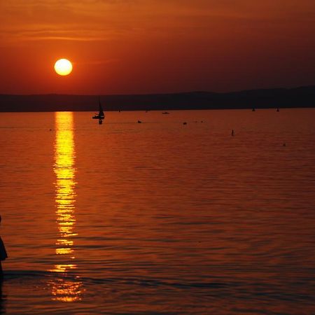 Hotel Hungária Siófok Kültér fotó